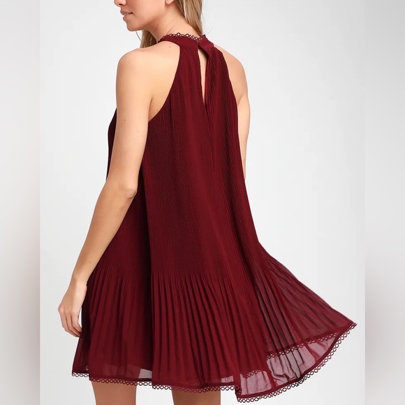 NWT Lulus Halter Dress - Picture 2 of 6